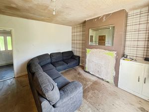 Lounge- click for photo gallery